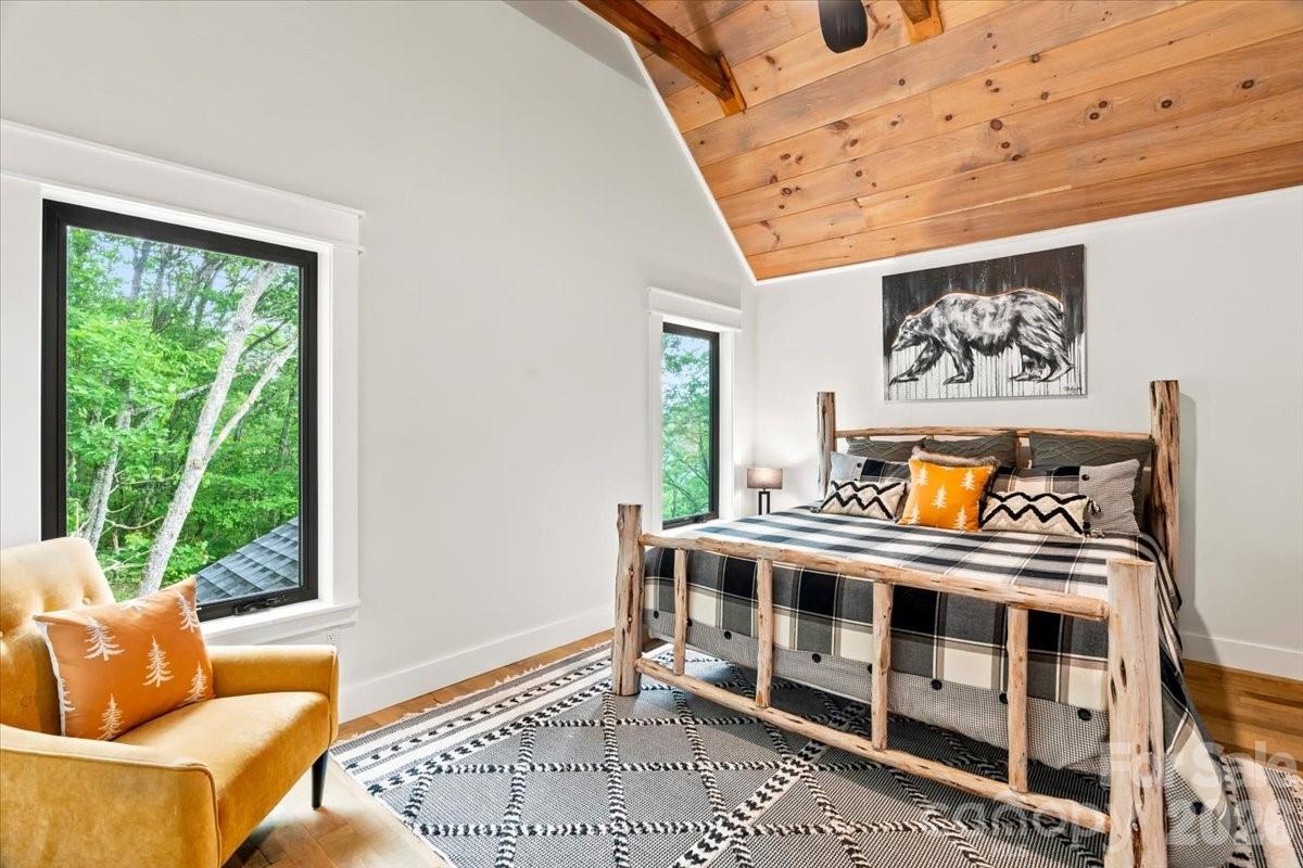 Smoky Mountain Retreat At Eagles Nest - Residential