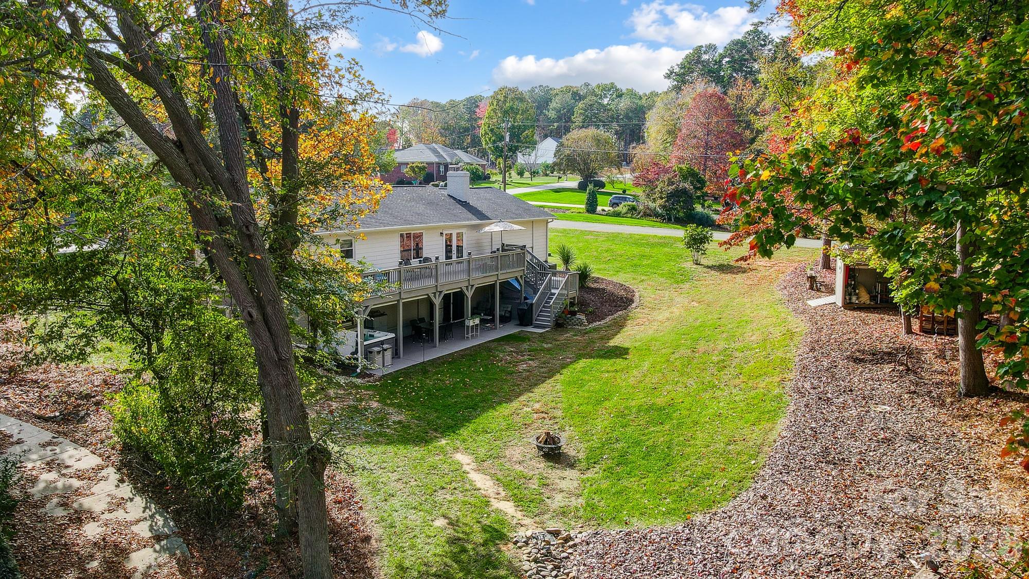 Island Point - Residential