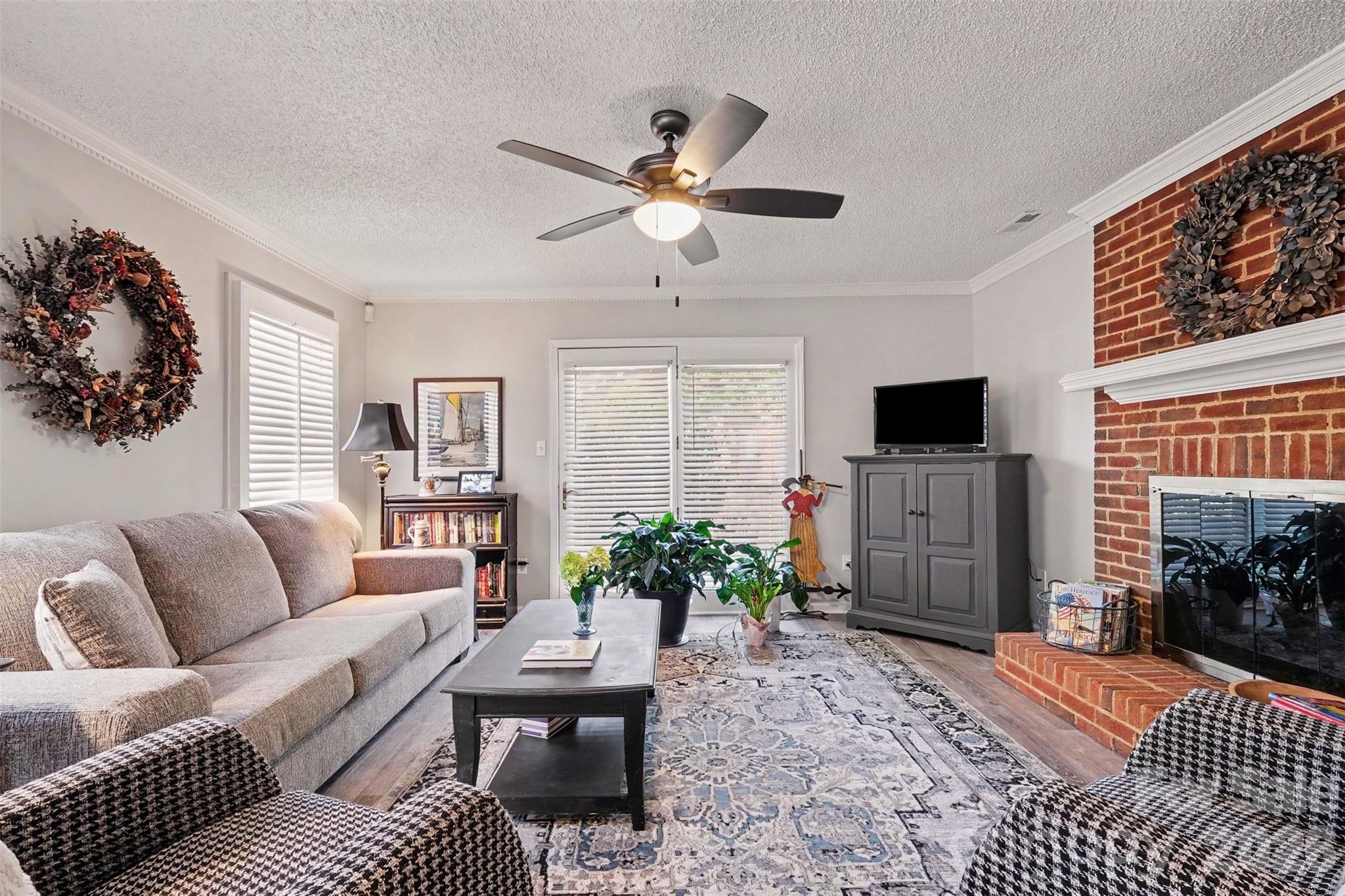 Coulwood Oaks - Residential