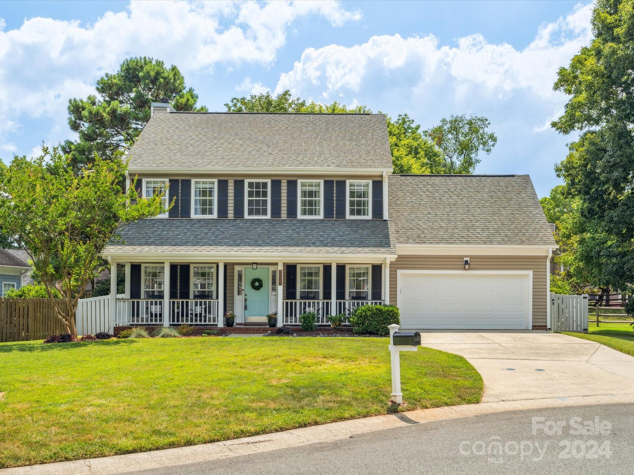 Beautifully updated 4-bedroom home in the popular Landen Meadows neighborhood of Ballantyne! Located on a large cul-de-sac lot, this home has it all - downstairs, you’ll find a fully renovated kitchen with all new cabinetry, quartz countertops, herringbone tile backsplash, new stainless steel appliances and vent hood, LVP flooring, office, formal dining room, open great room with wood burning fireplace, and a breakfast nook surrounded by windows. Upstairs, you’ll find a large primary suite with a renovated master bathroom featuring custom tile work, a freestanding soaking tub, a frameless glass shower, and a large walk-in closet with built-ins, along with two secondary bedrooms and a fourth oversized bedroom/bonus room. You’ll also enjoy a private backyard with new vinyl fencing plus community amenities including a pool, playground, basketball court, green space, and tennis courts!