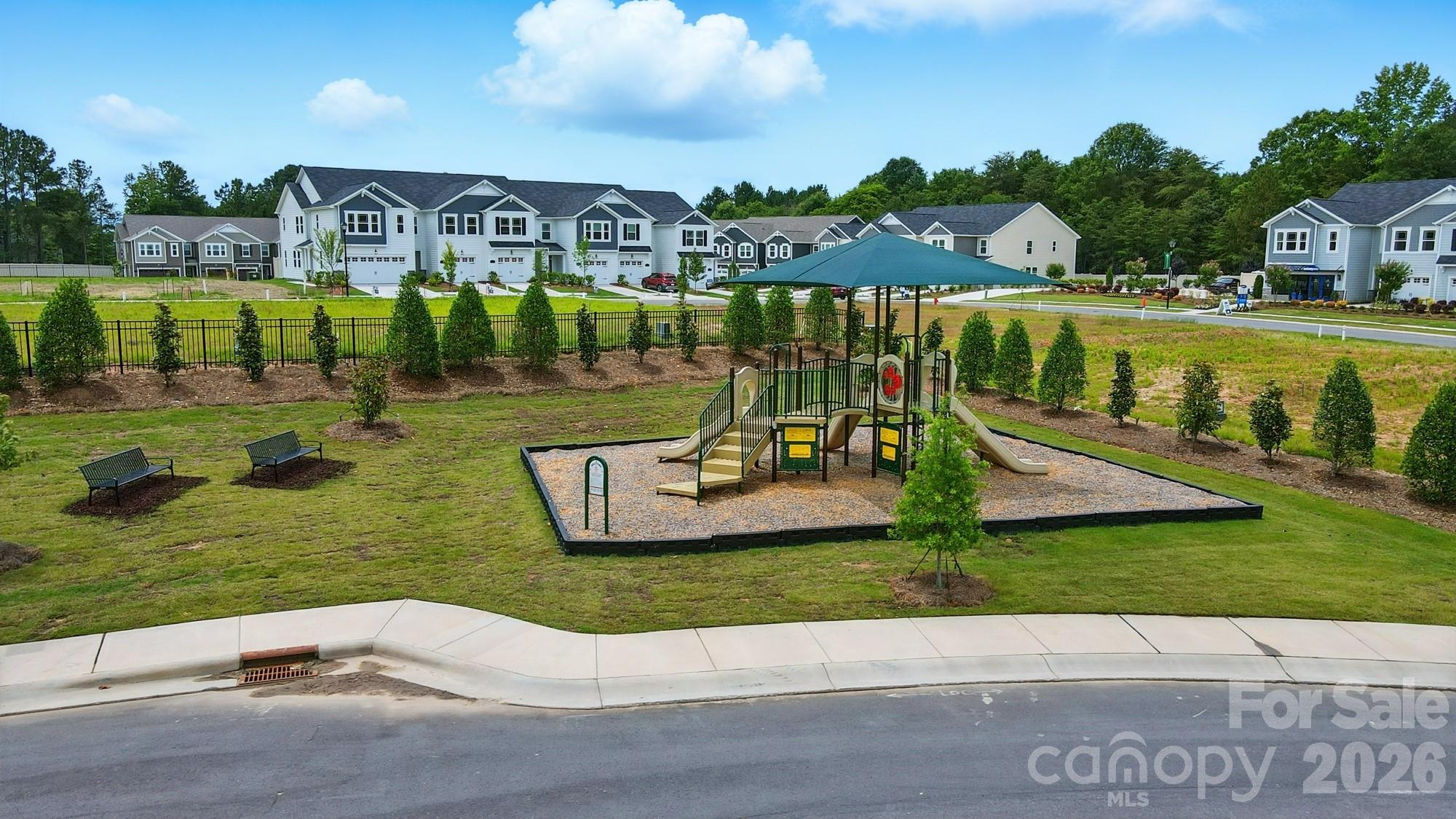 Arbor Chase - Residential