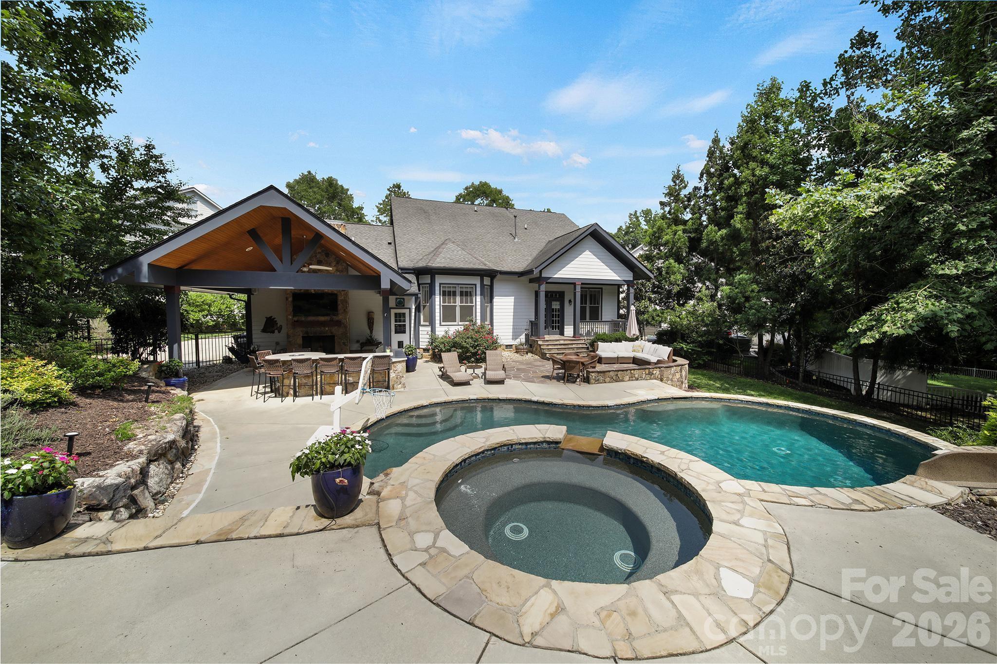 Baxter Village - Residential