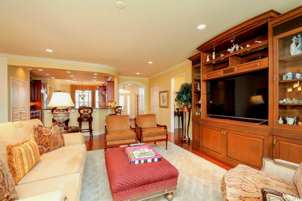 Sun City Carolina Lakes - Residential
