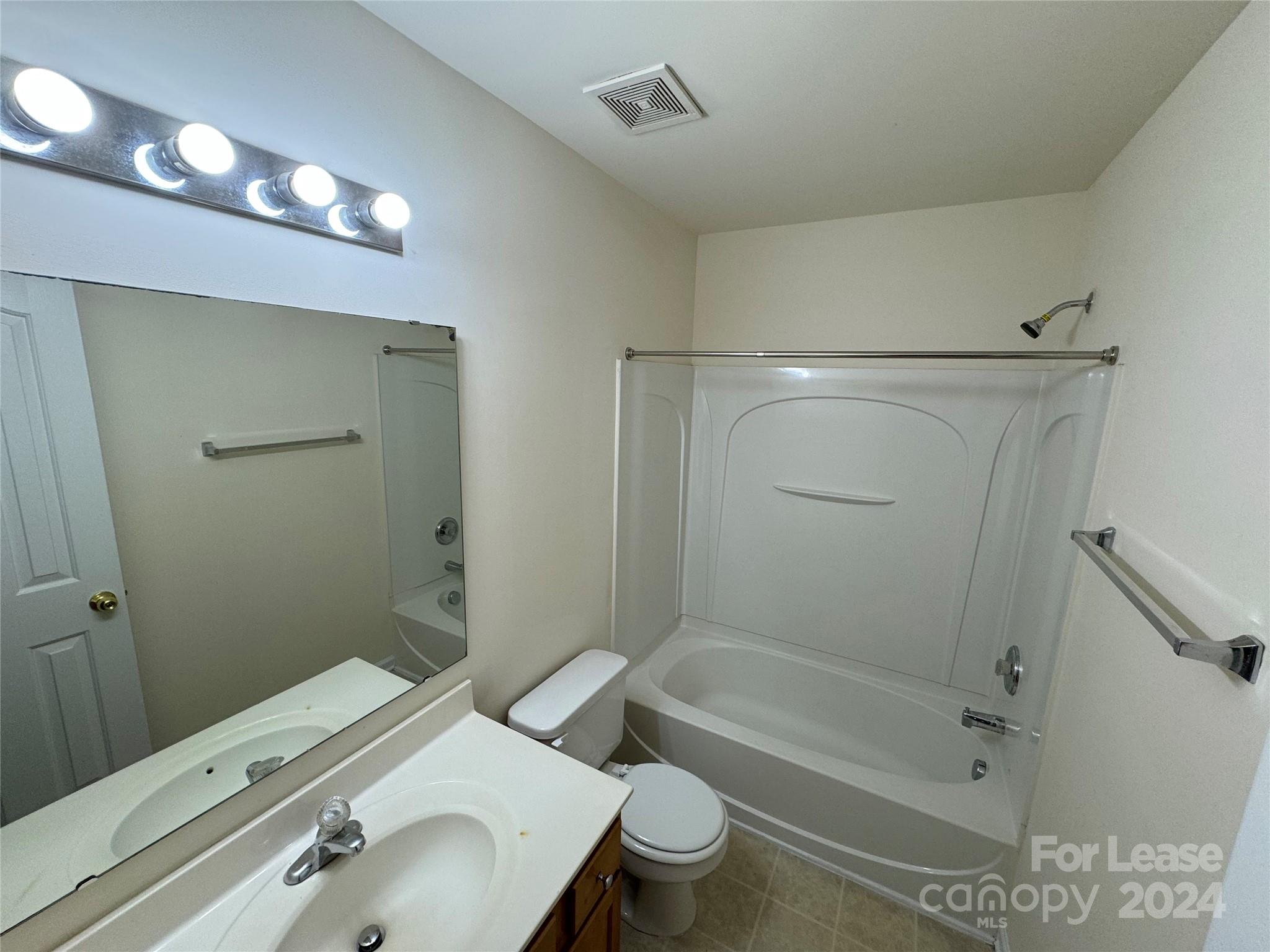 Dilworth Chase - Residential Lease