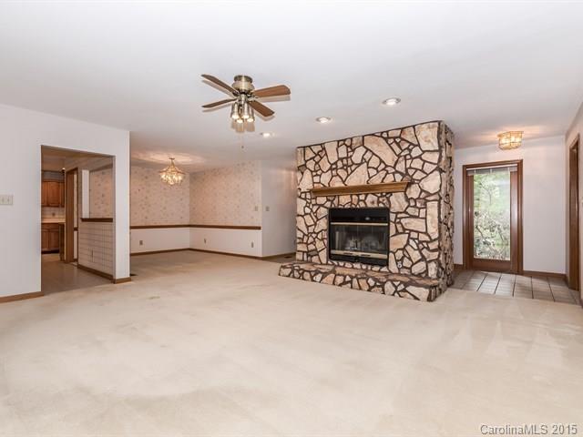 Tega Cay - Residential