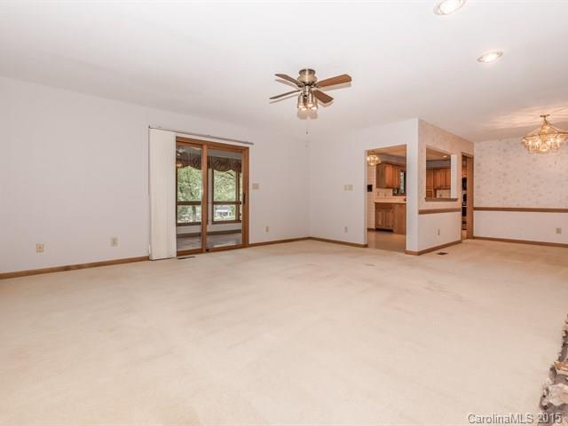 Tega Cay - Residential