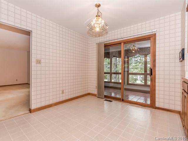 Tega Cay - Residential