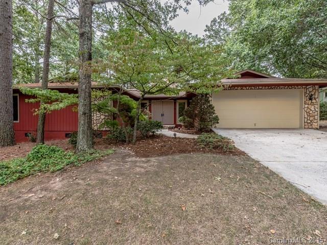 Great Bones! One owner custom ranch on the golf course.  Nice and bright with lots of windows. Floor to ceiling stone wood burning fireplace in great room also has a gas connection.  Sunroom looks out onto the golf course.  Bedrooms are spacious, master suite has 2 walk in closets & double vanity. Stainless Steel refrigerator, newer stove & microwave in the kitchen with good size breakfast nook. Don't miss this one!