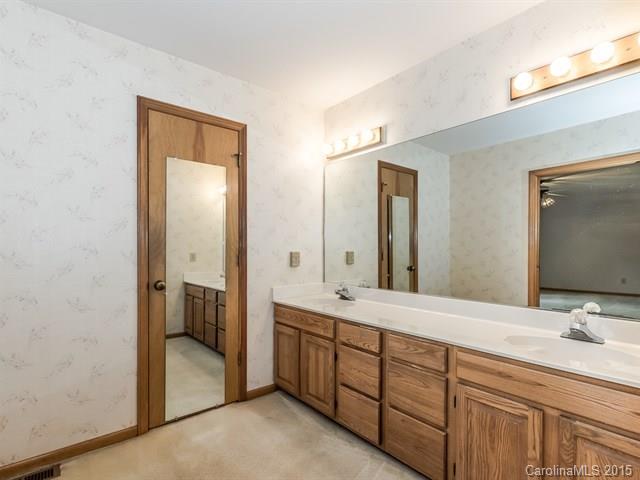 Tega Cay - Residential