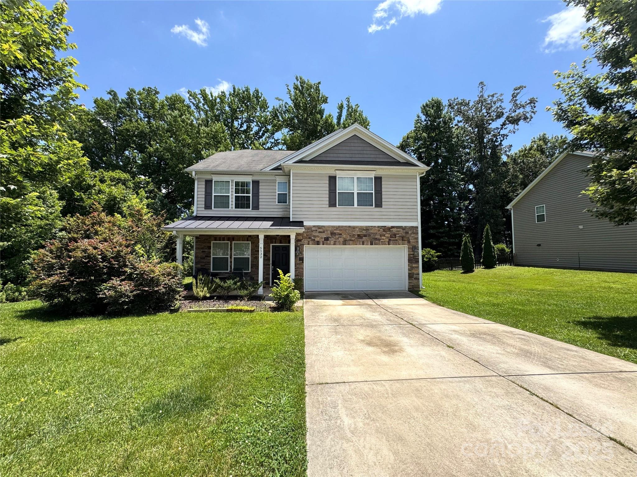 Fieldstone Manor - Residential Lease