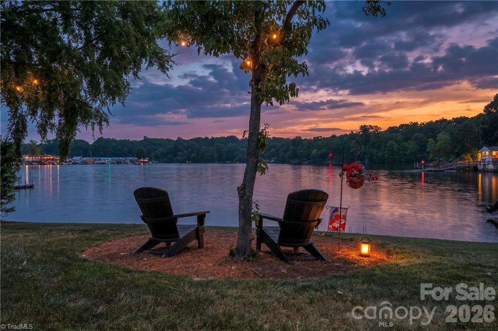 High Rock Lake - Residential
