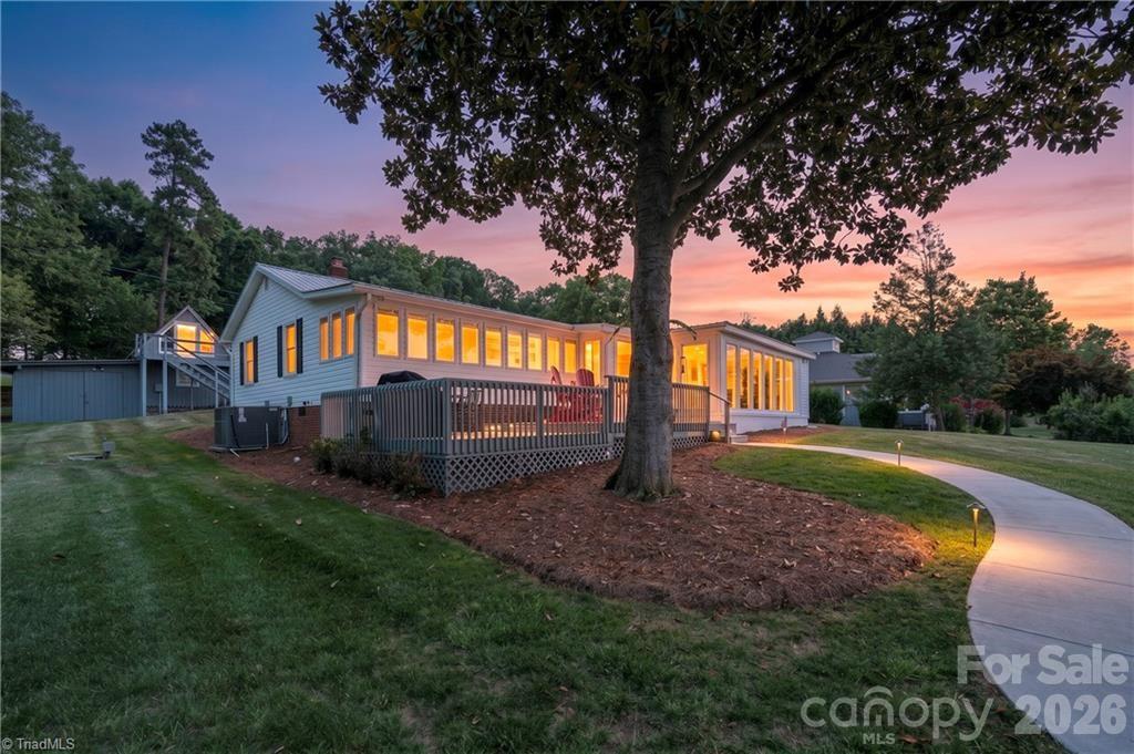 High Rock Lake - Residential