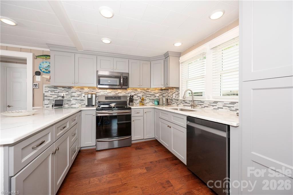 High Rock Lake - Residential