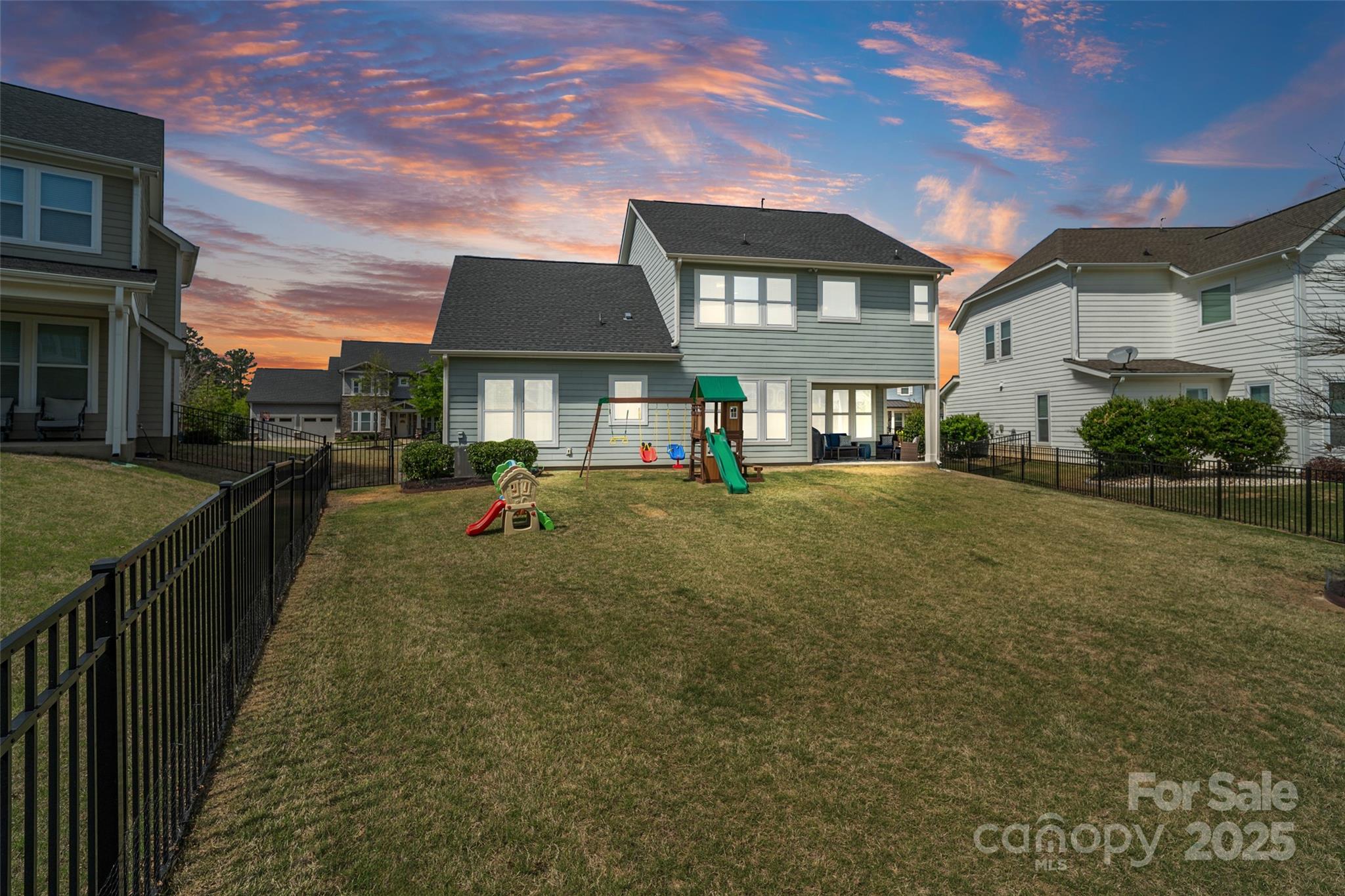 Paddlers Cove - Residential