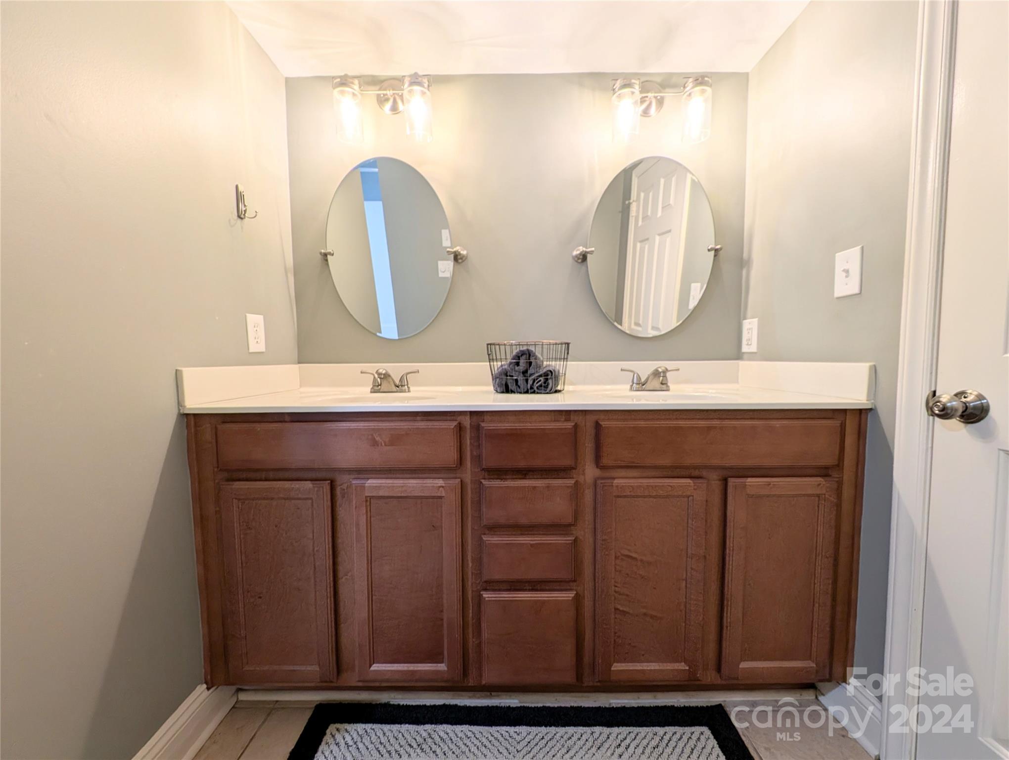 Fairlawn Villas - Residential