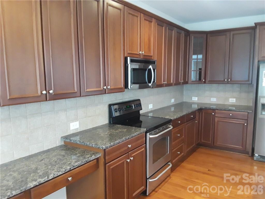 Moss Creek Village - Residential