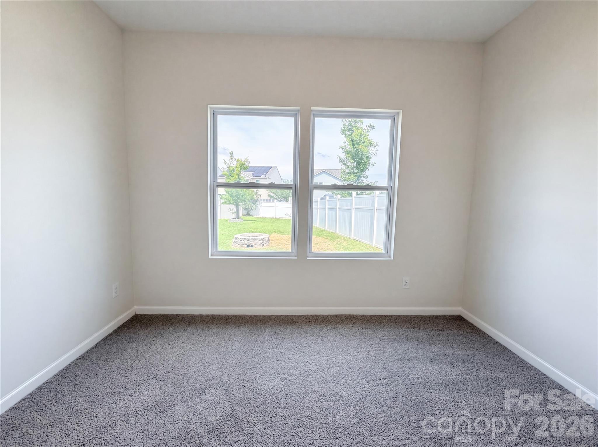 Newport Lakes - Residential