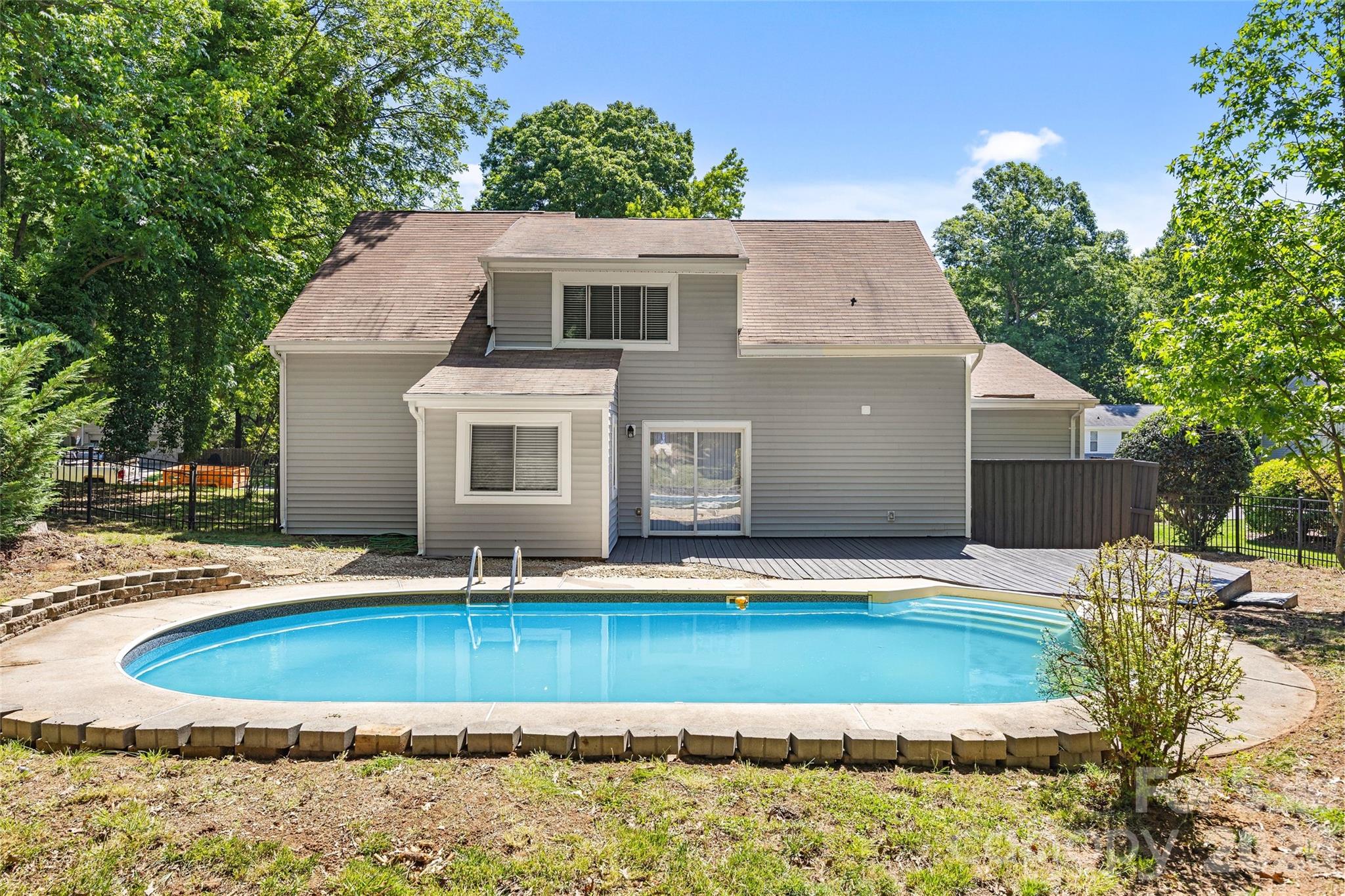 Raintree - Residential
