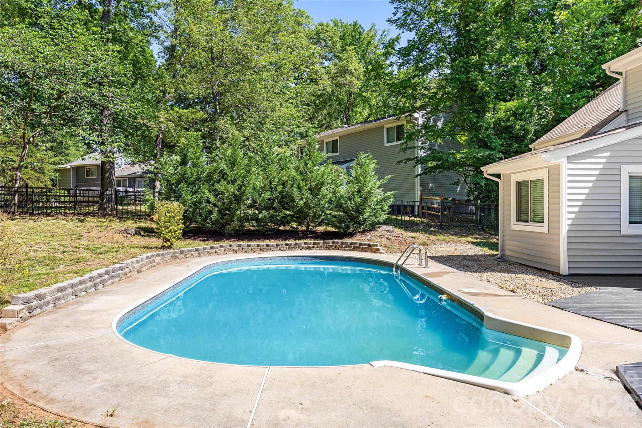 Raintree - Residential