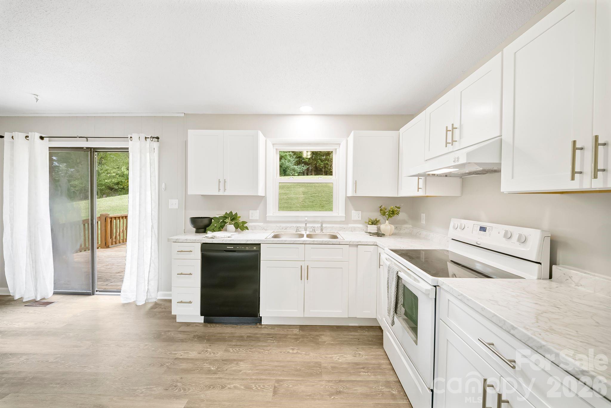 Sunset Heights - Residential