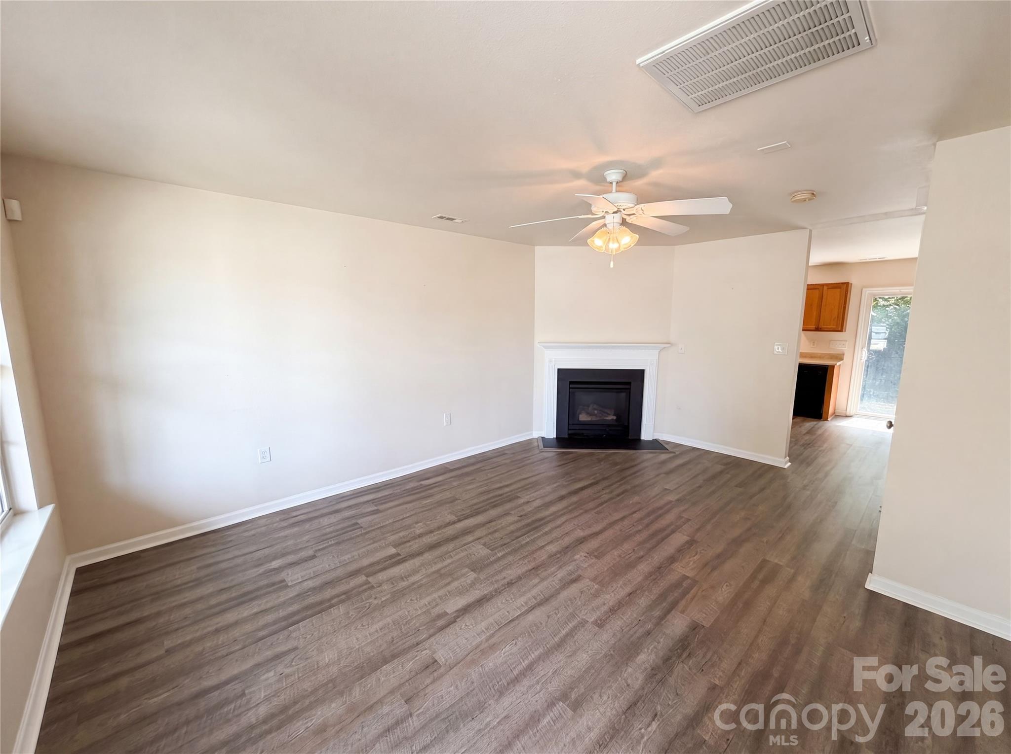Creekside At Coulwood - Residential