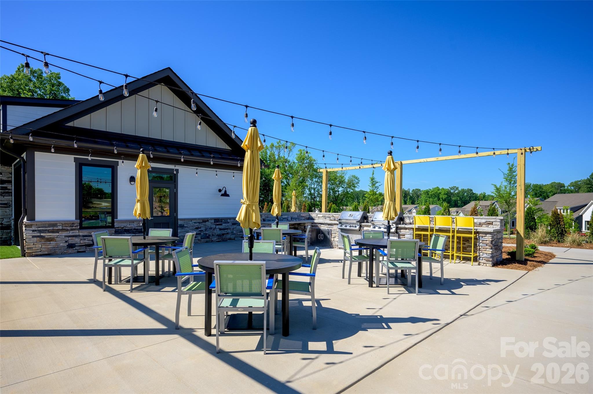 Encore At Streamside - Residential