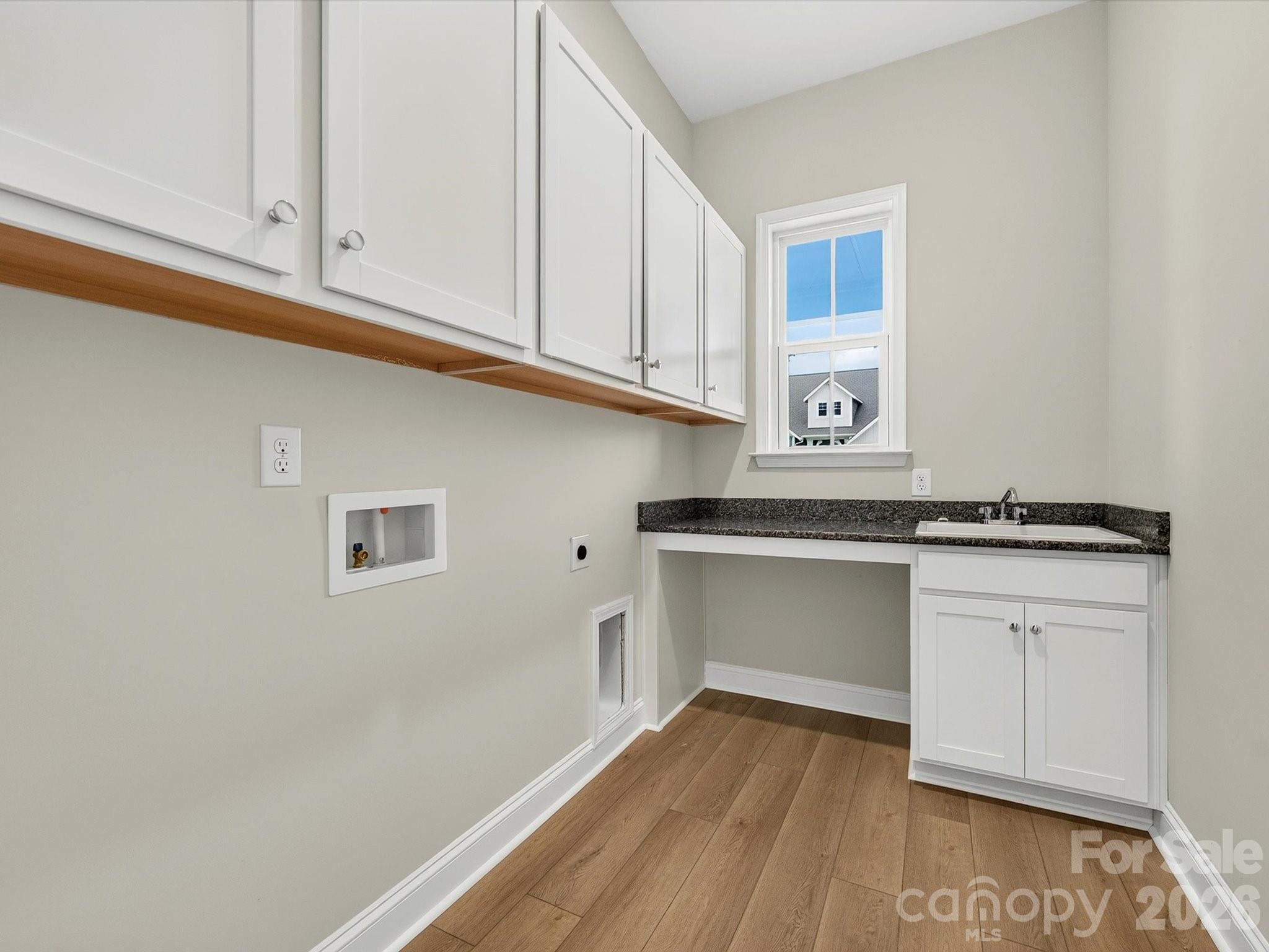 Encore At Streamside - Residential