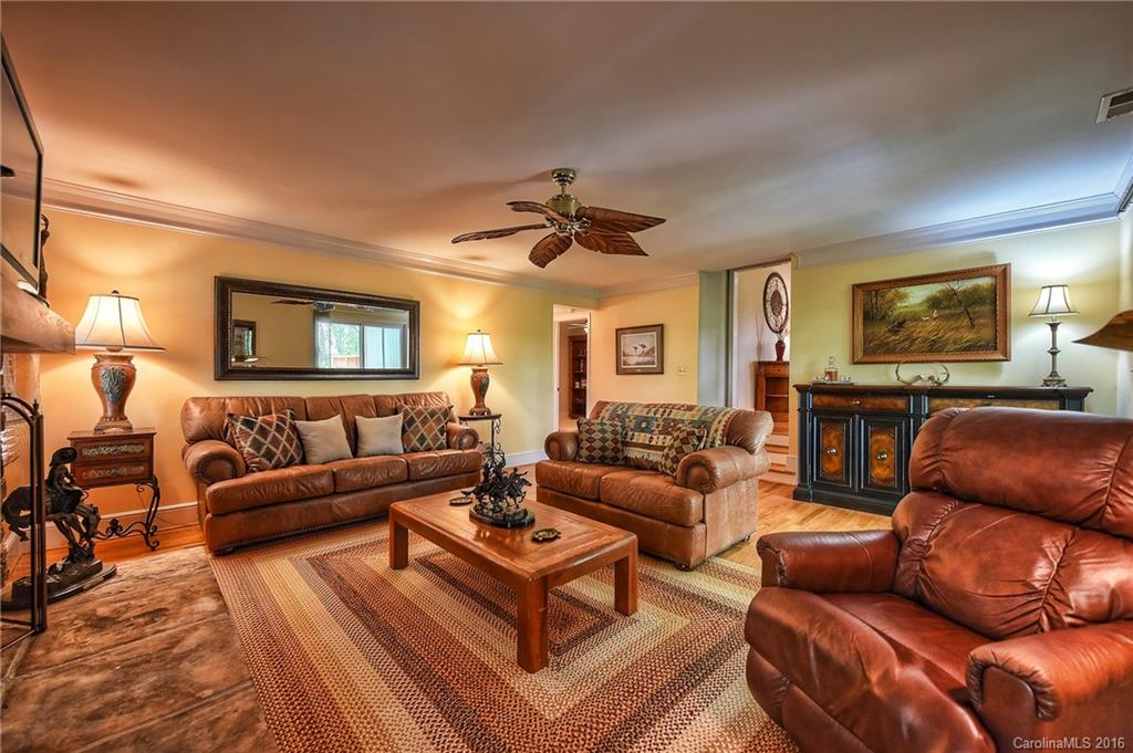 Tega Cay - Residential