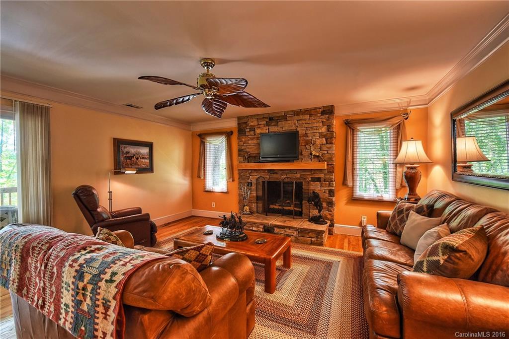 Tega Cay - Residential