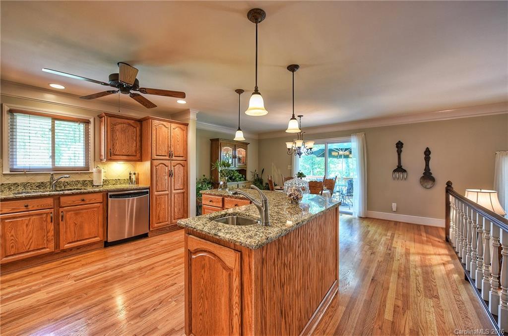 Tega Cay - Residential