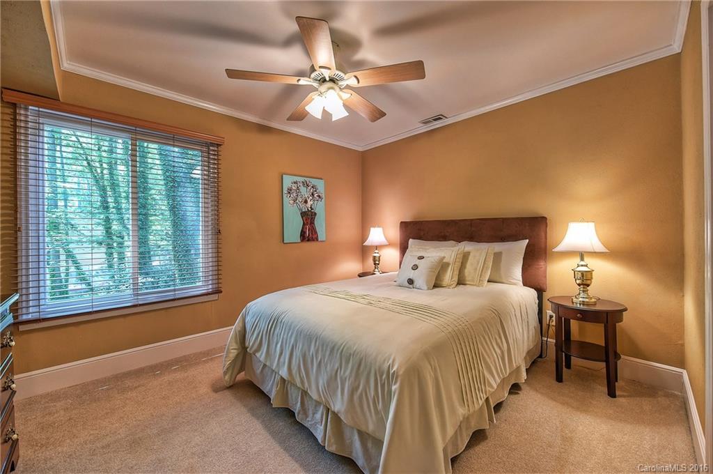 Tega Cay - Residential