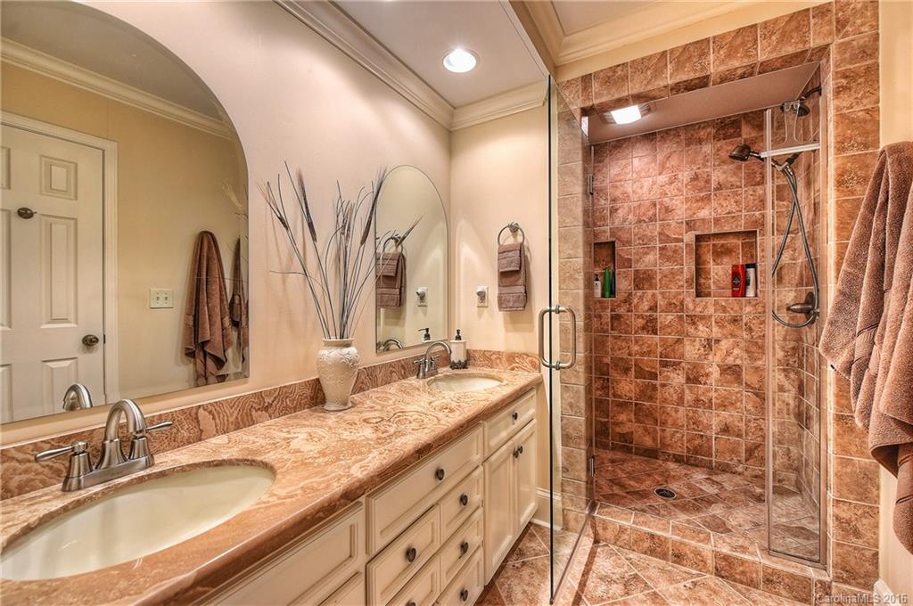 Tega Cay - Residential
