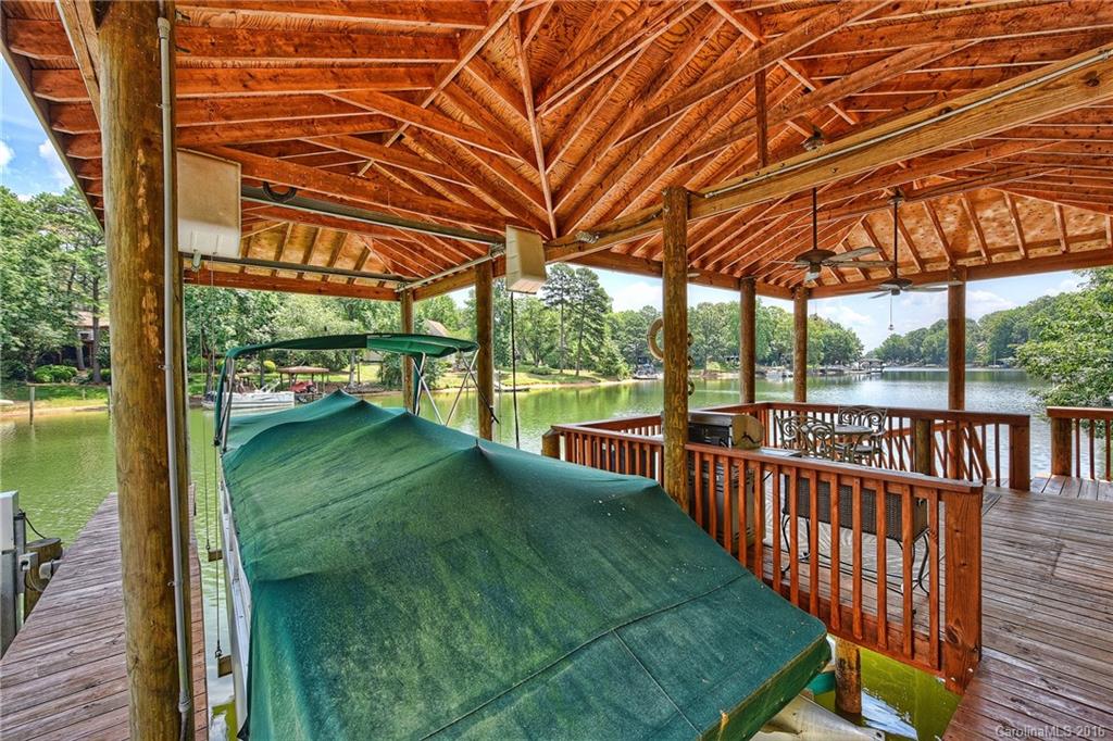 Tega Cay - Residential