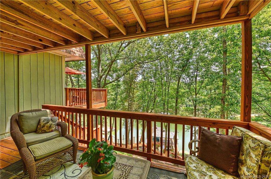 Tega Cay - Residential
