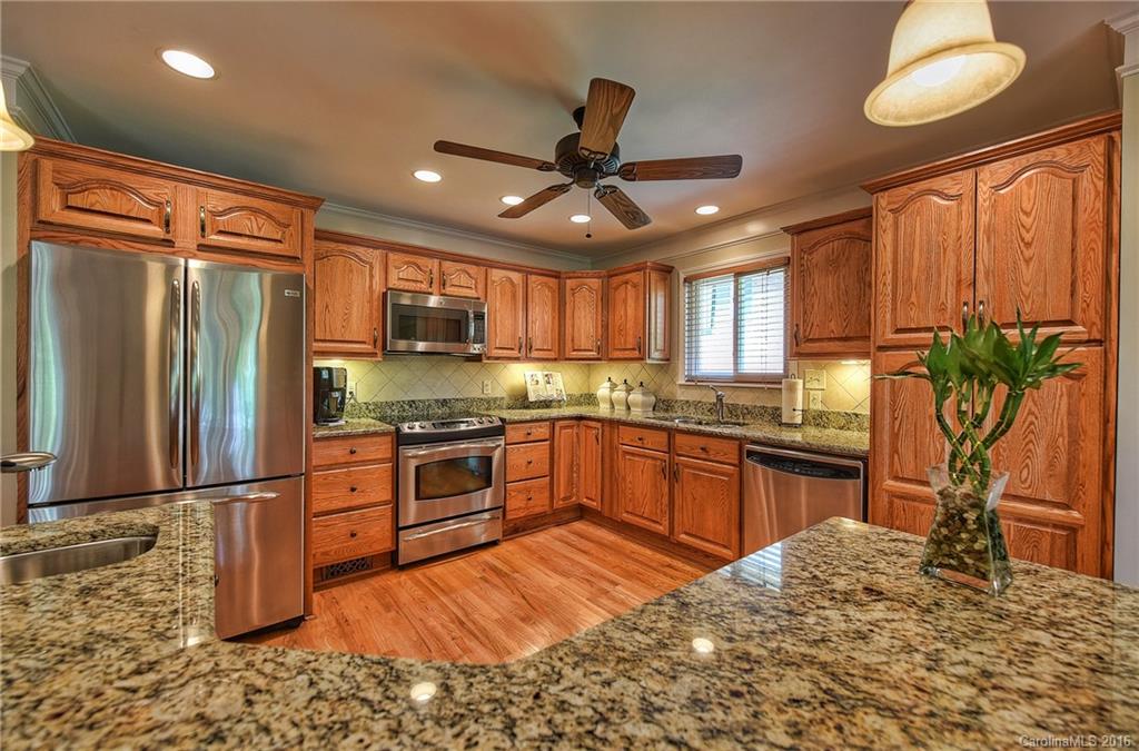 Tega Cay - Residential