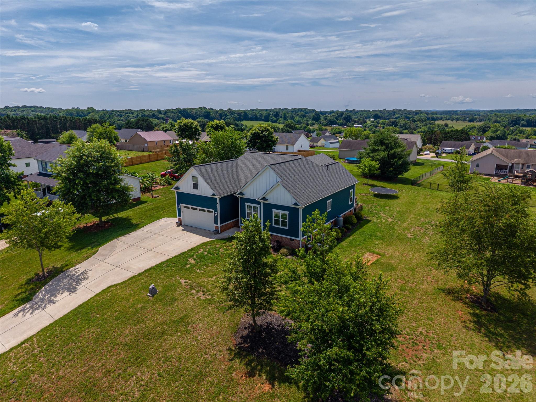 Eagle Glen - Residential