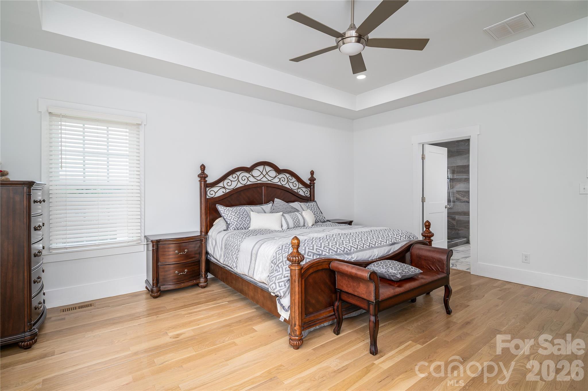 Eagle Glen - Residential