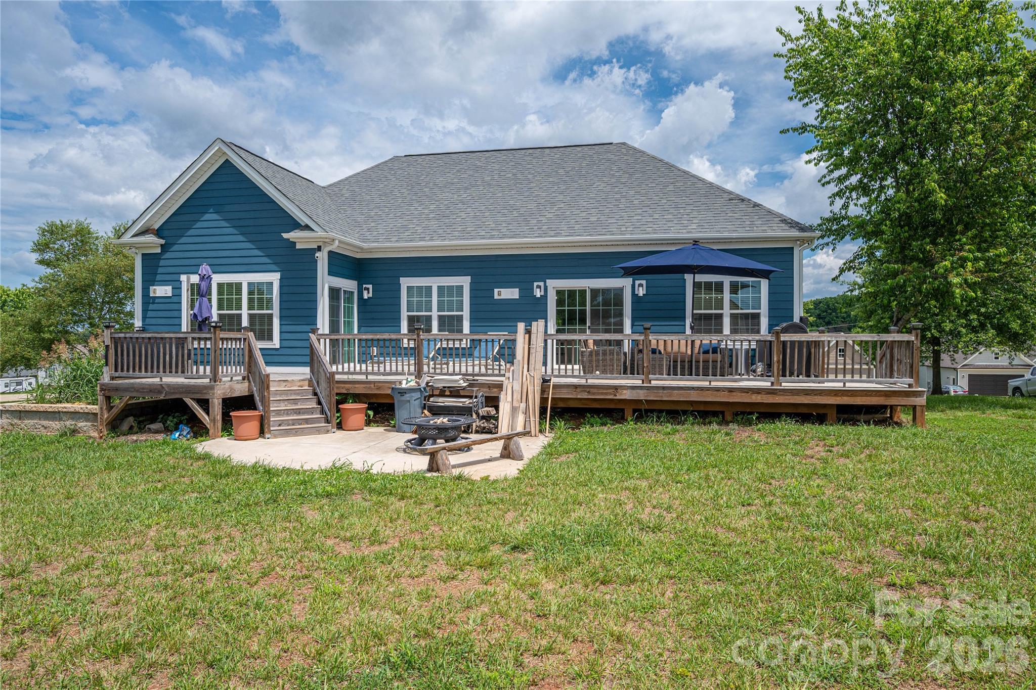 Eagle Glen - Residential