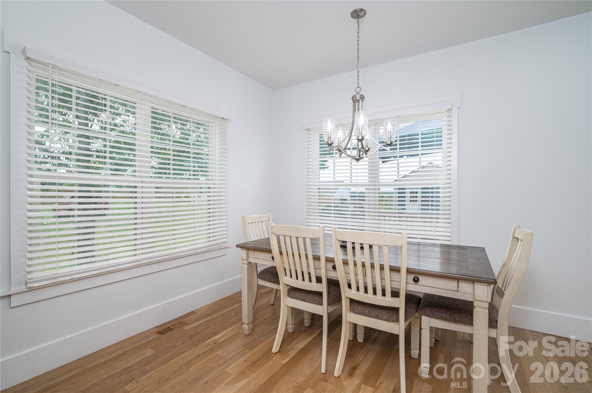 Eagle Glen - Residential
