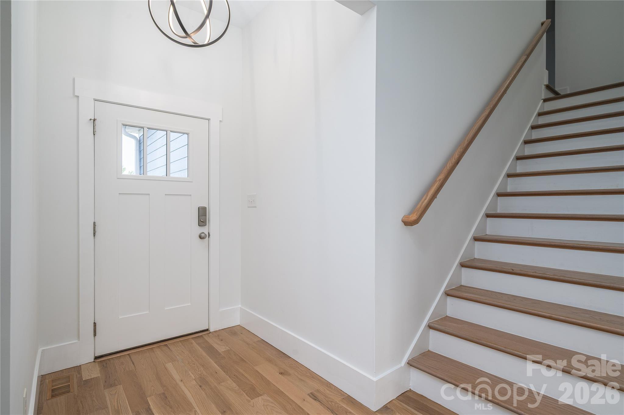 Eagle Glen - Residential