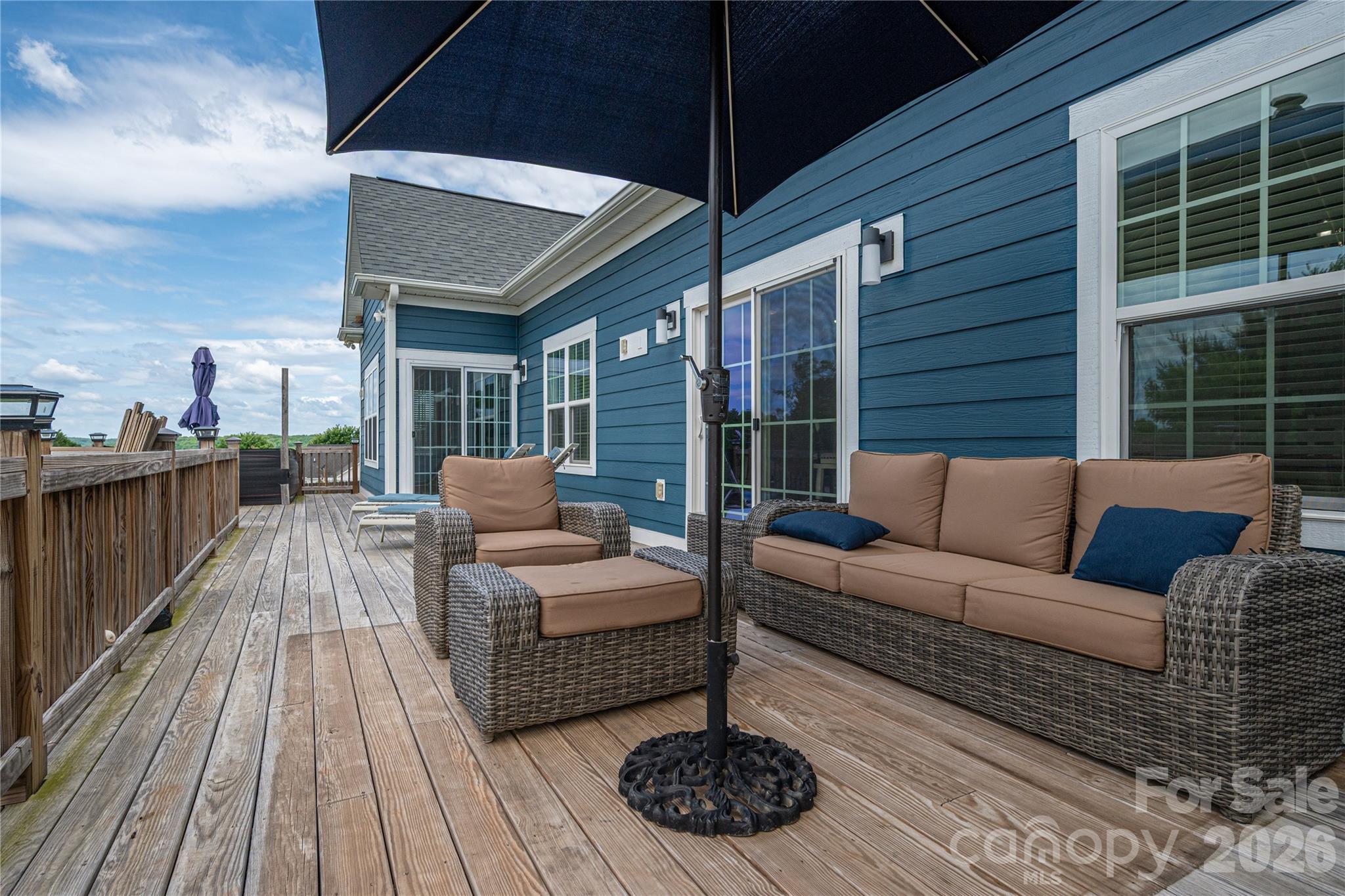 Eagle Glen - Residential