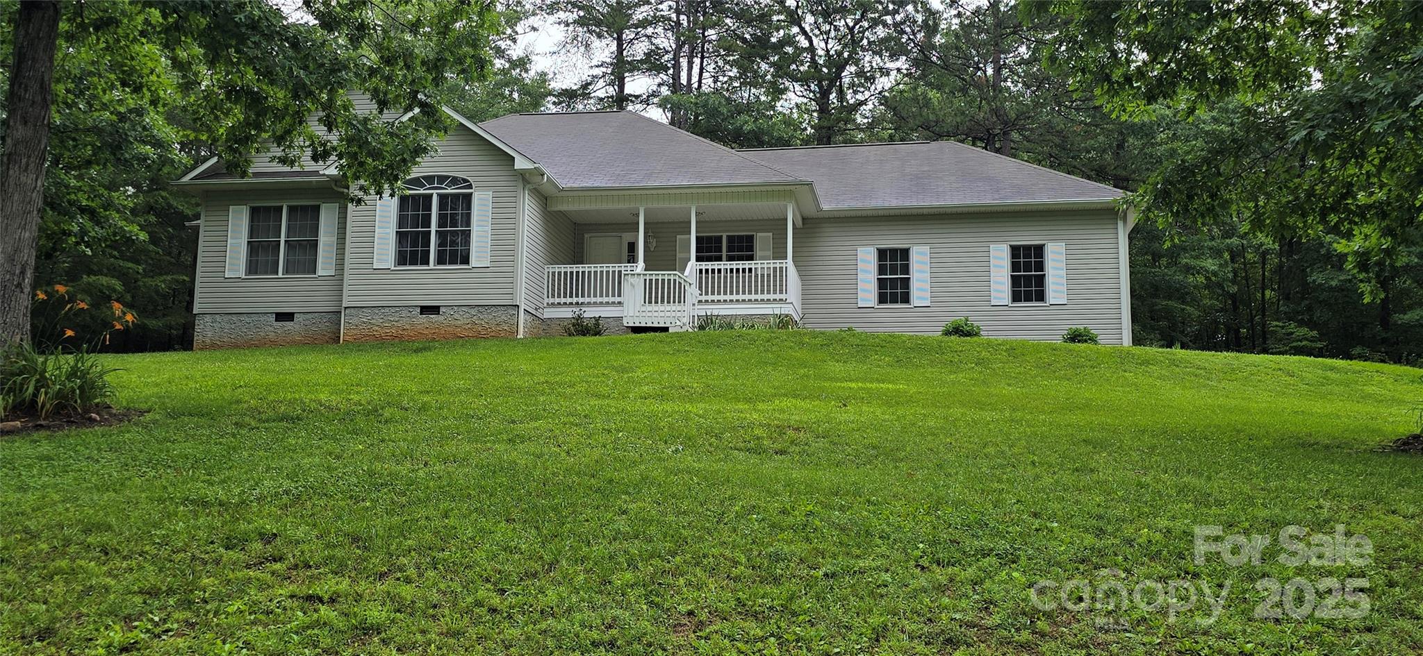 Hemlock Crossing - Residential