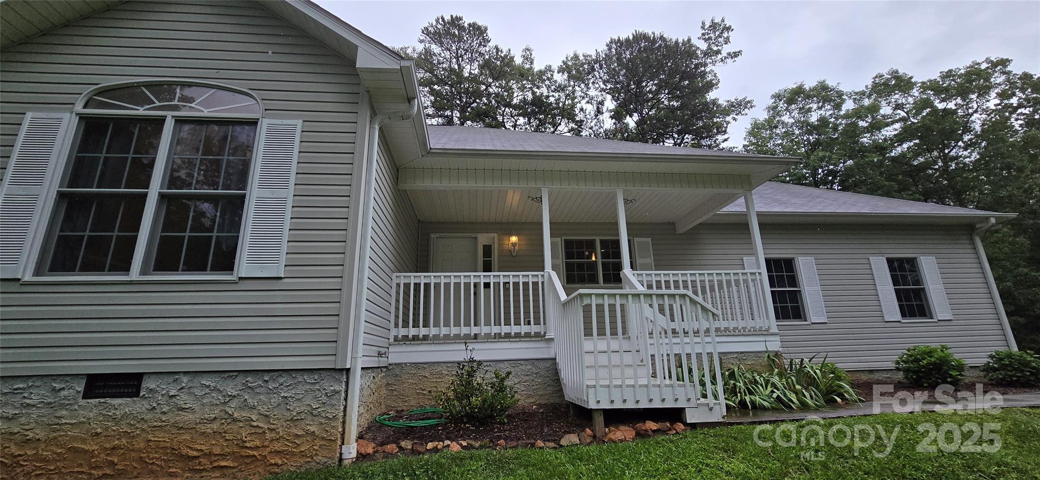 Hemlock Crossing - Residential