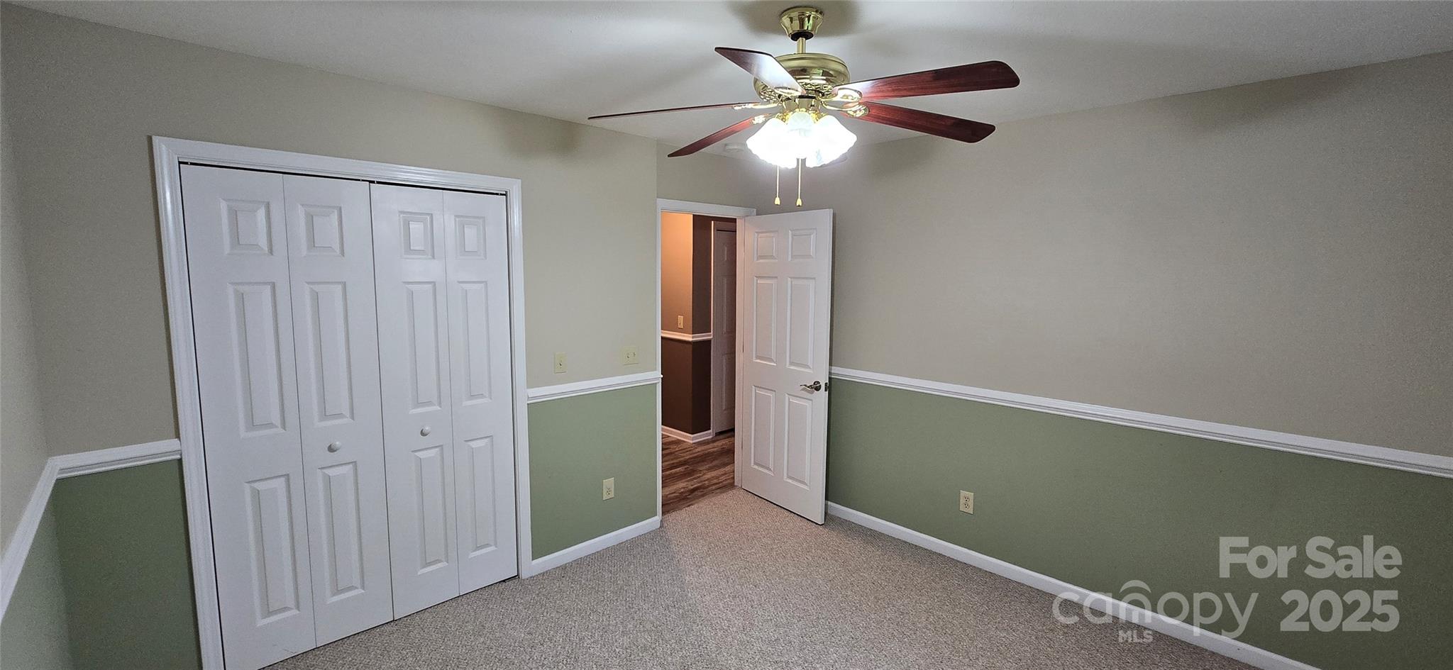 Hemlock Crossing - Residential