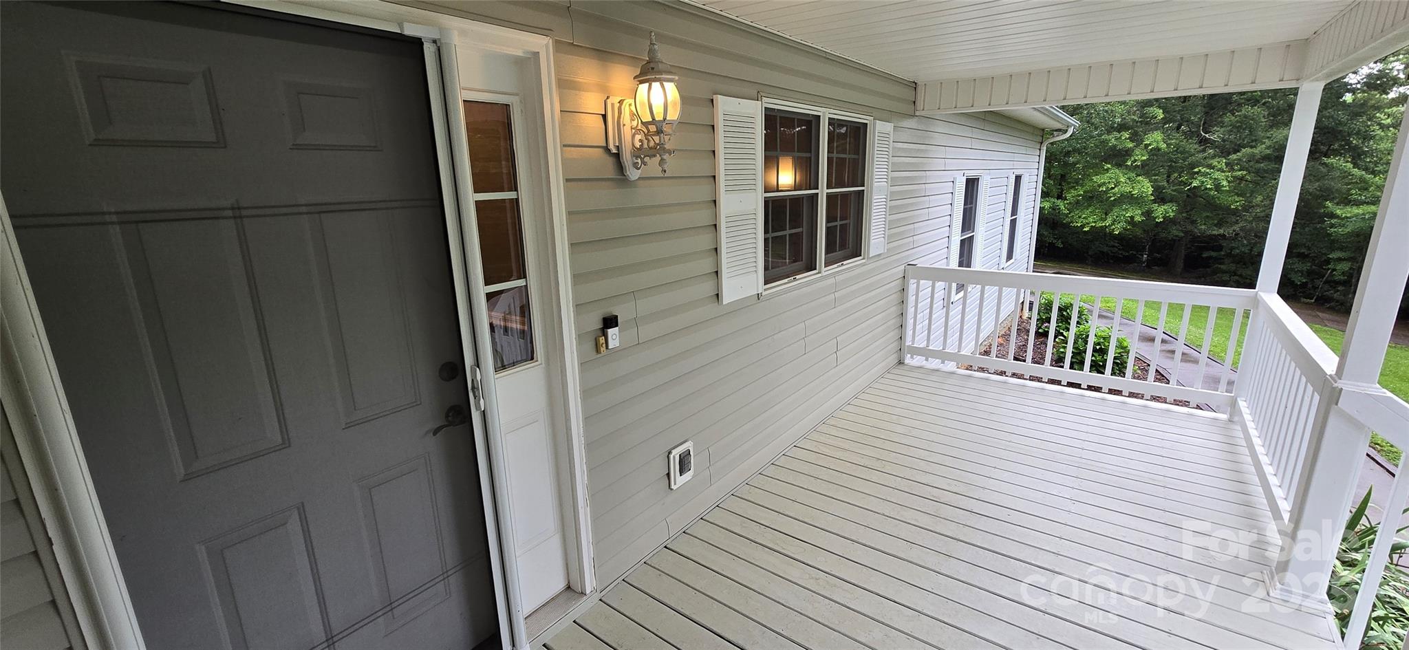 Hemlock Crossing - Residential