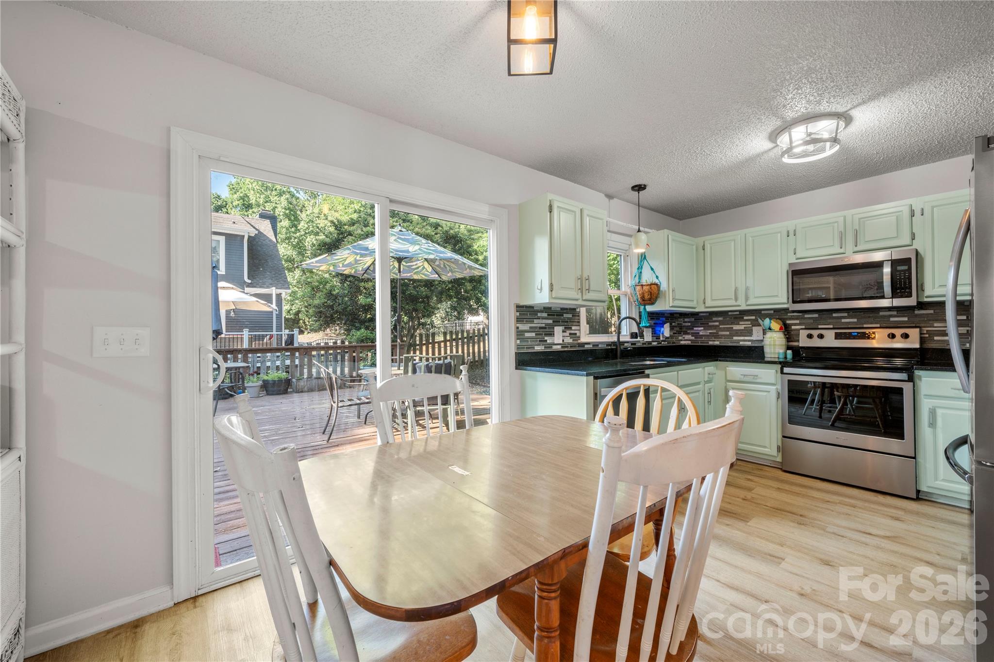 Tega Cay - Residential