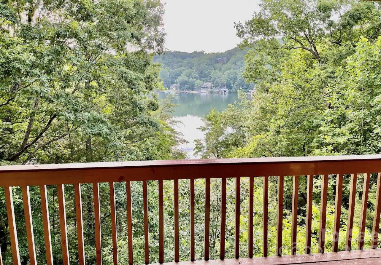 Rumbling Bald on Lake Lure - Residential
