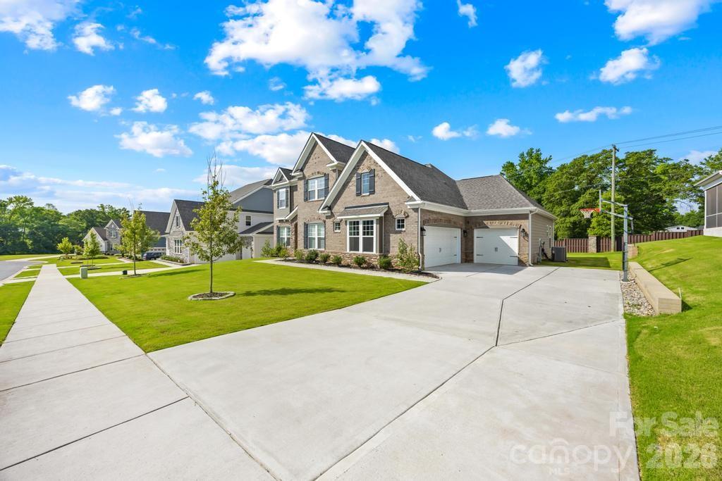 The Estates At Covington - Residential