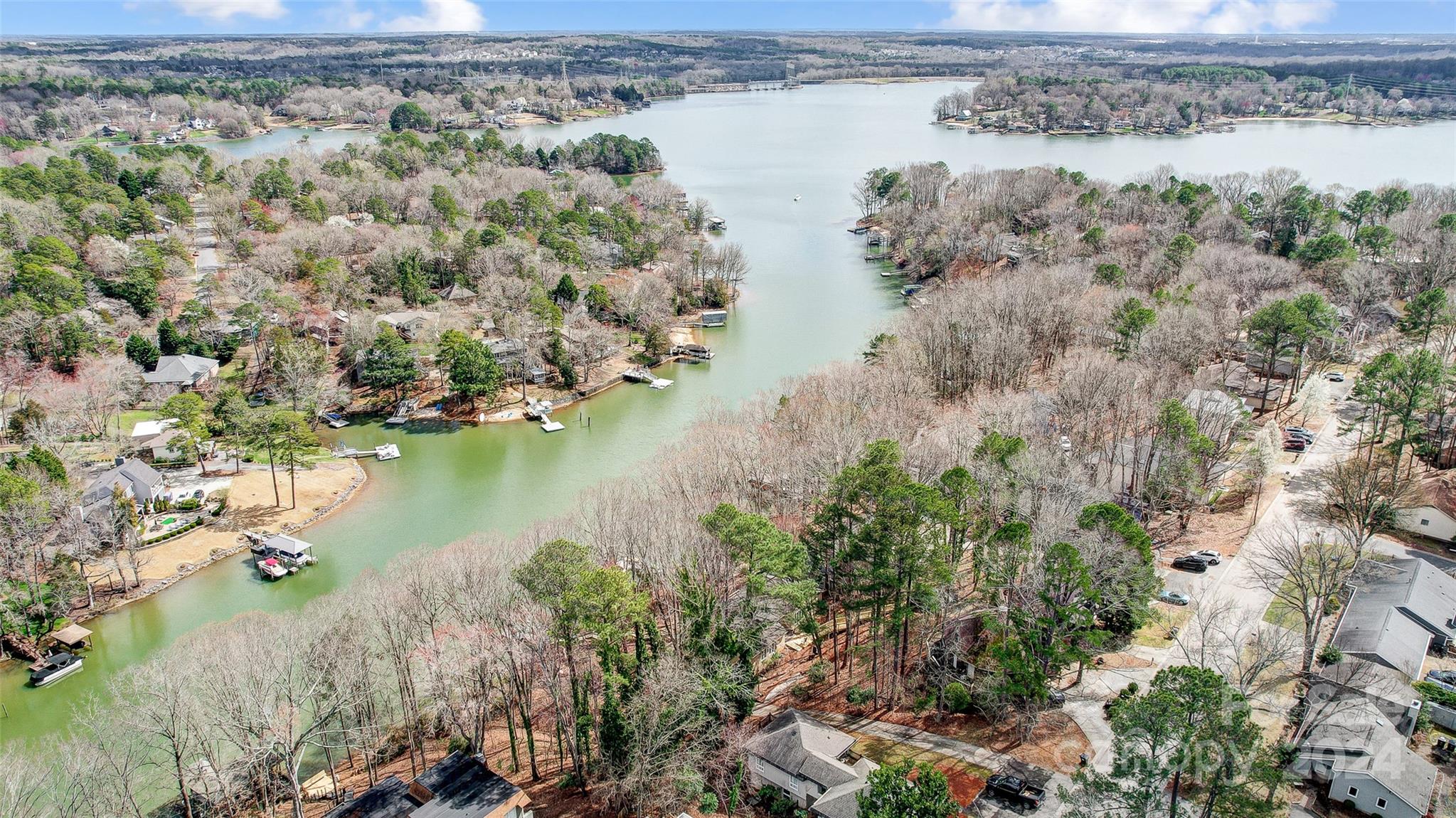 Tega Cay - Residential