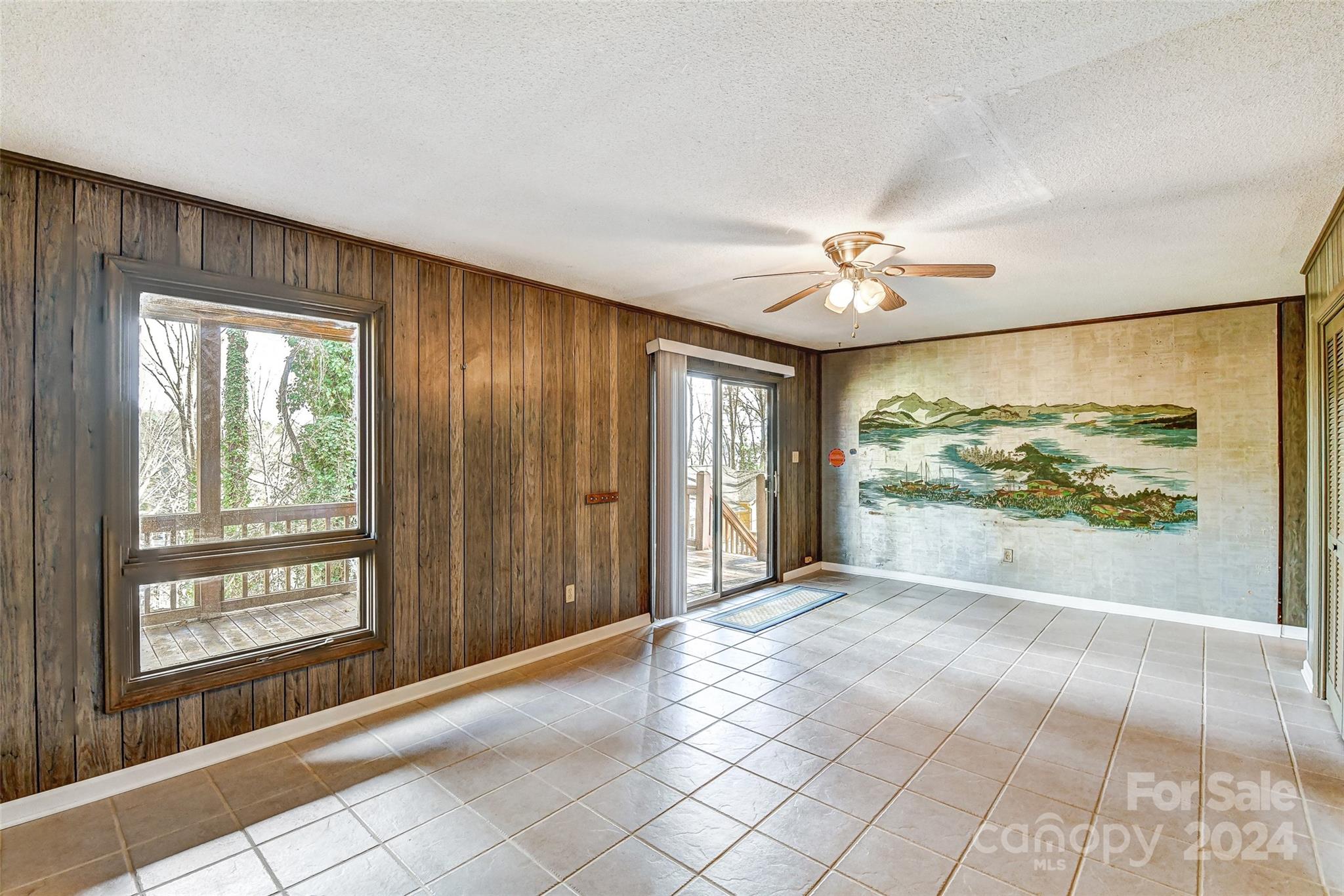 Tega Cay - Residential